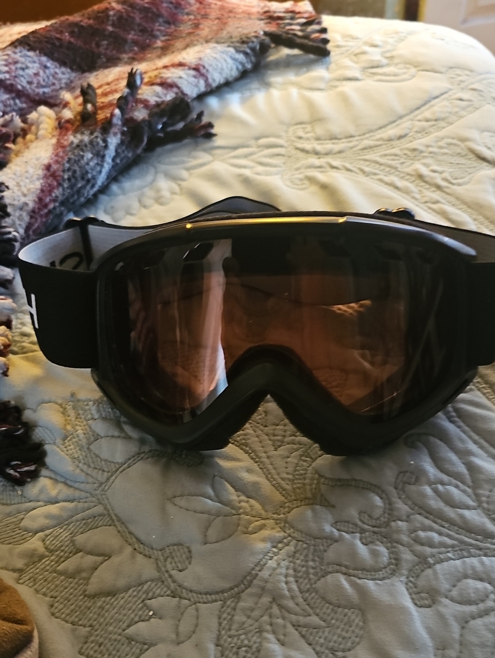 Smith Black Snow/Ski Goggles with Amber Lens